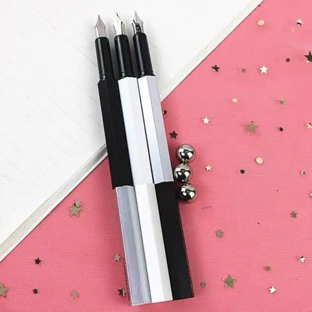 Pikachu Ink Pen Set Including Cartridge. - Image 3