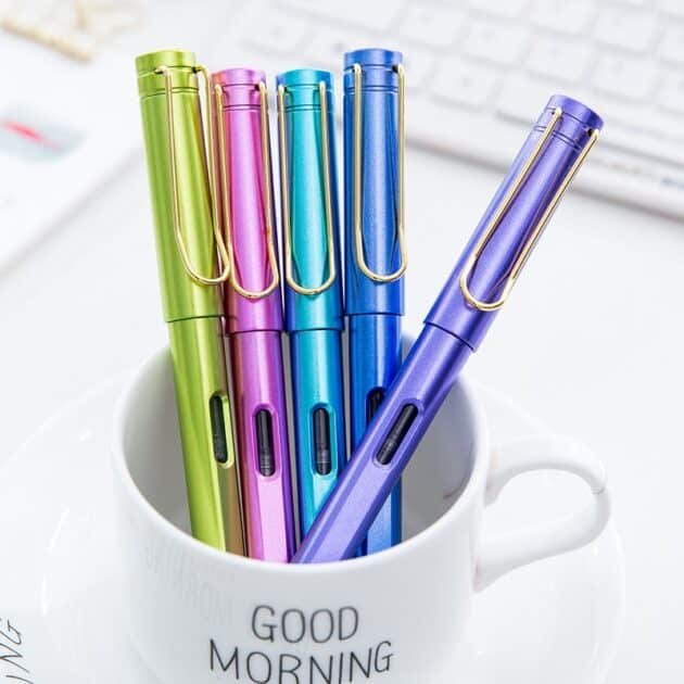 Fountain Pen with Refill - Image 4