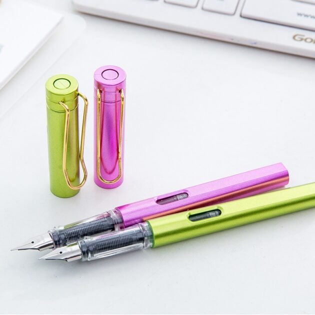 Fountain Pen with Refill - Image 5